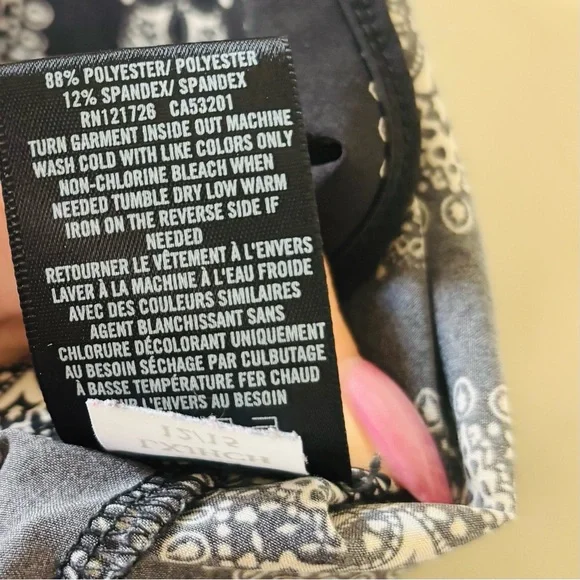 Aeropostale Black and Gray Jumpsuit with Tapered‎ Leg - Picture 9 of 12